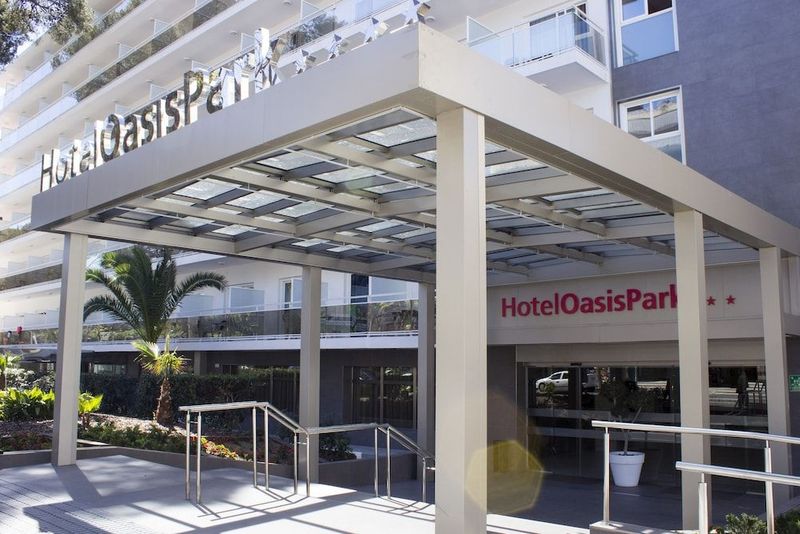 Hotel Oasis Park - Image 4