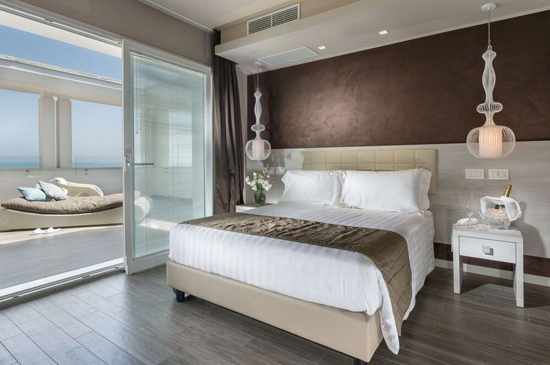 Ambasciatori Luxury Resort - Image 6