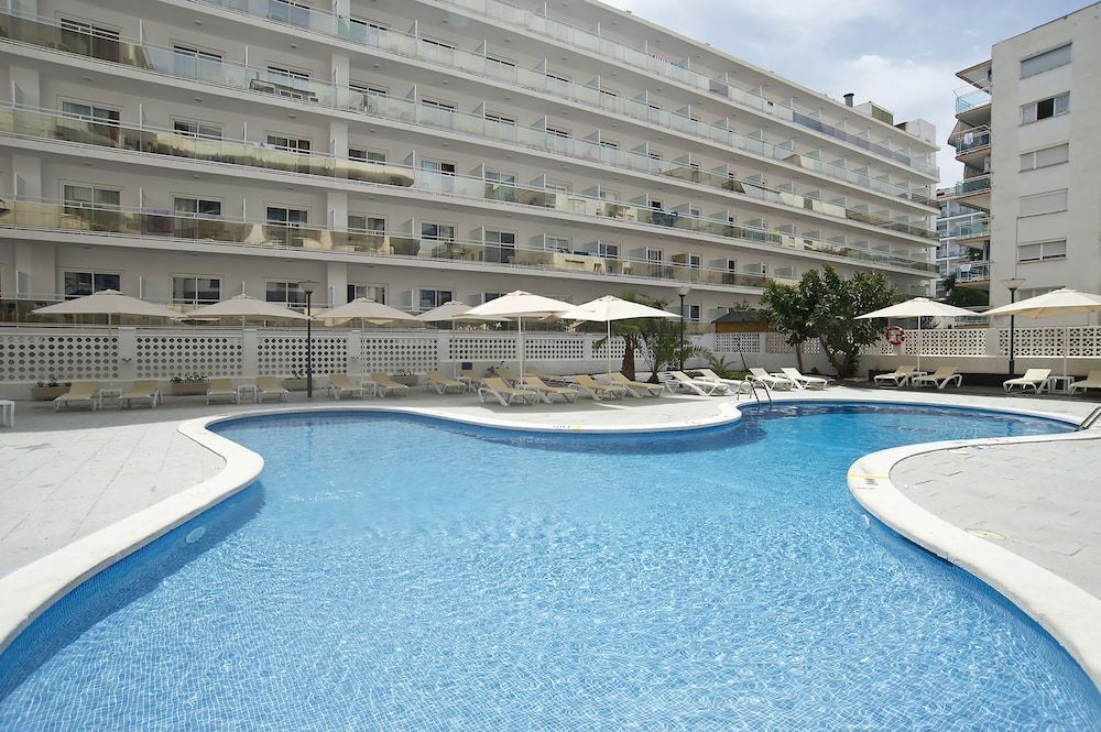 Hotel Salou Beach Rentalmar - Image 9