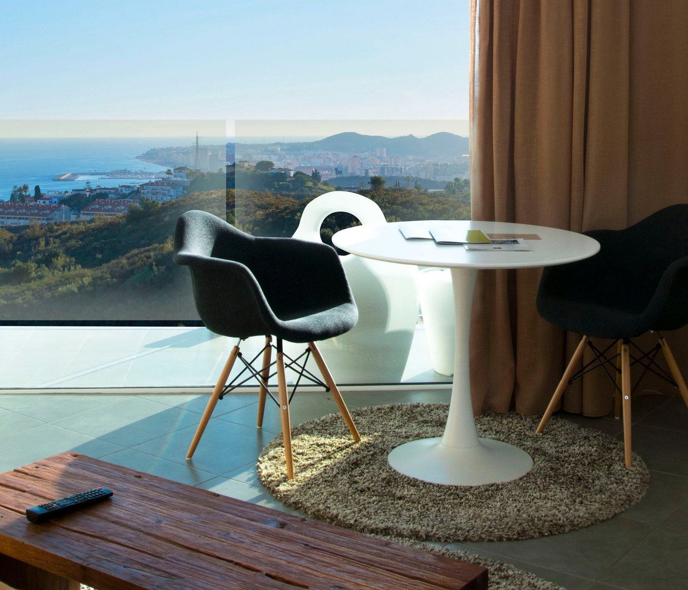 Higueron Hotel Malaga, Curio Collection by Hilton - Image 10