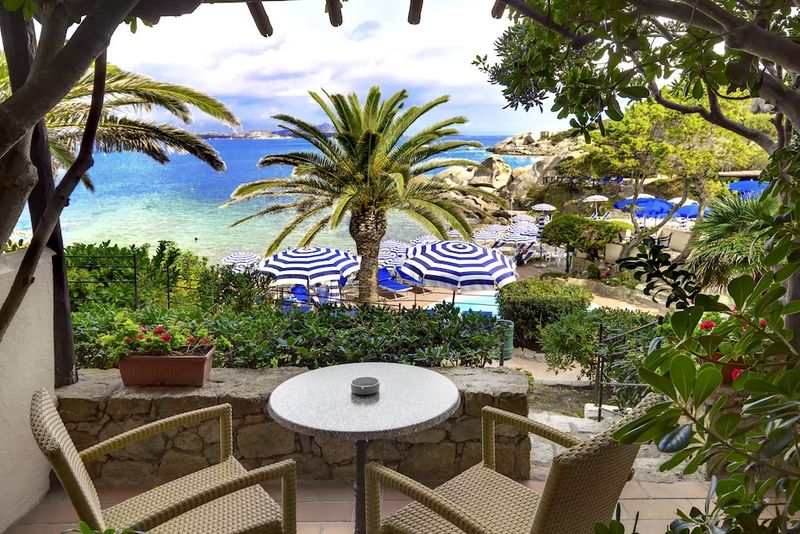 Grand Hotel Smeraldo Beach - Image 2