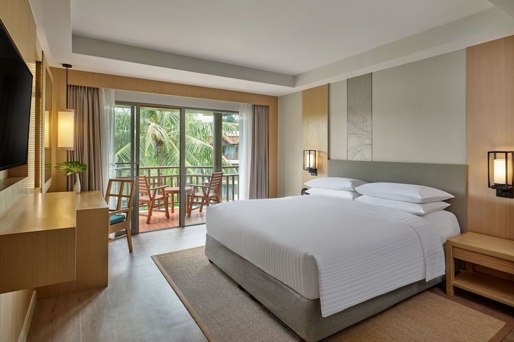 Phuket Marriott Resort & Spa, Merlin Beach - Image 3