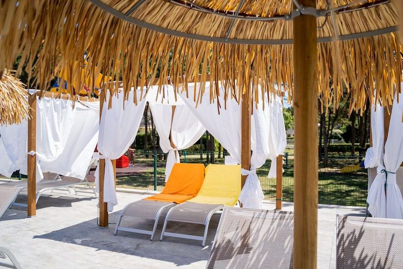Summertime Family Resort - Image 5