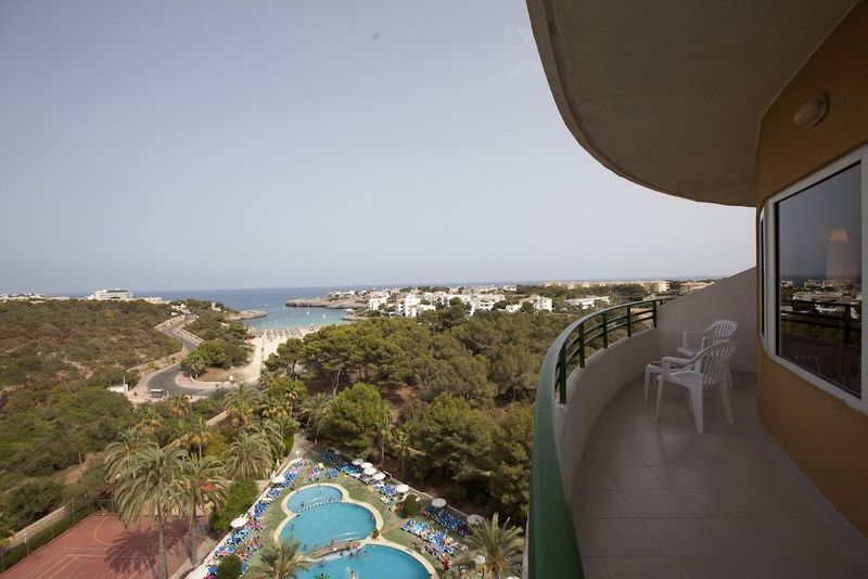 Grupotel Club Cala Marsal - Image 2