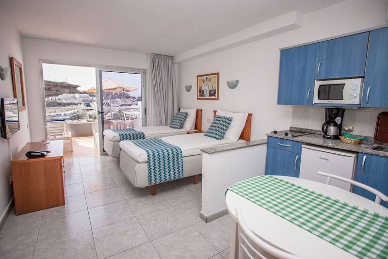 Apartamentos Servatur Montebello - Image 3