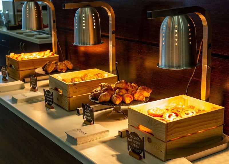 Holiday Inn Turin Corso Francia - Image 9