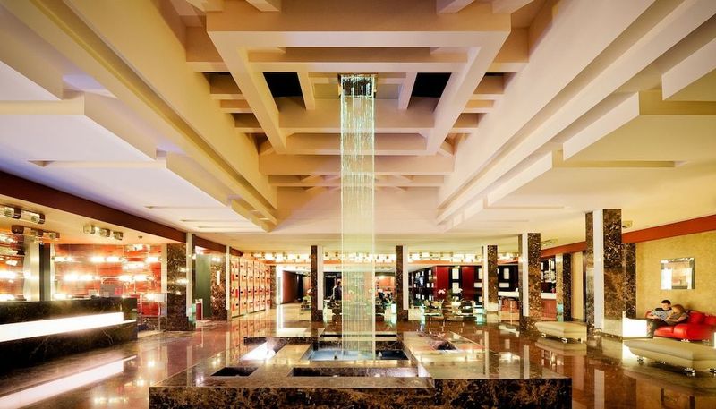 Grand Hotel Majestic Plaza - Image 2