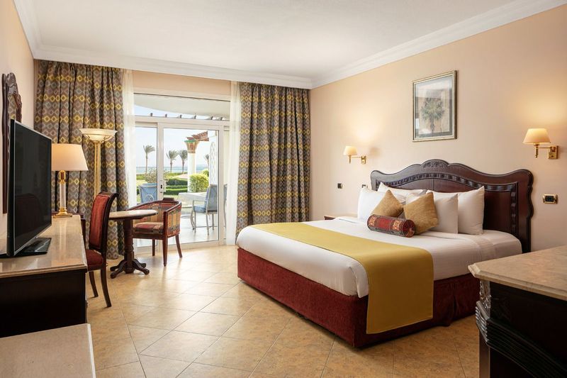 Palm Royale Resort Soma Bay - Image 10