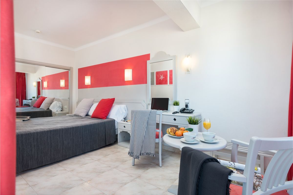 Hotel Playas del Rey - Image 8