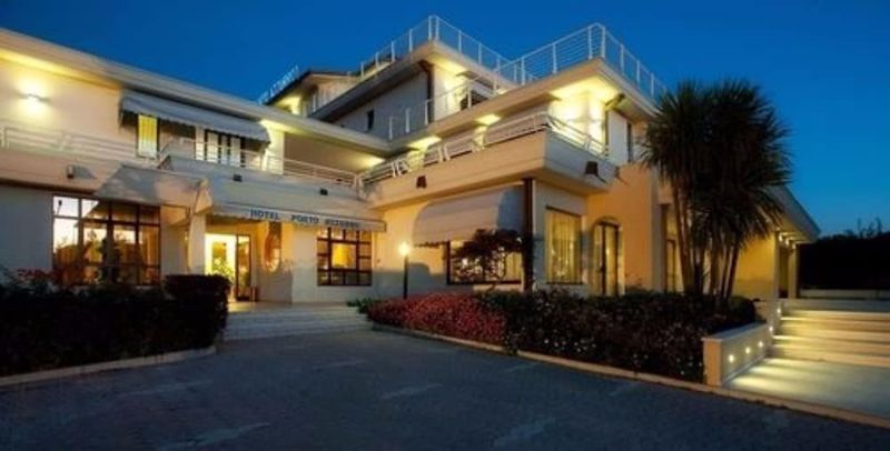 Hotel Porto Azzurro - Image 9