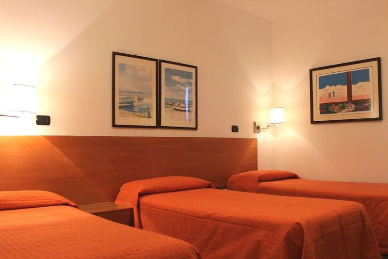 Hotel Majesty - Image 10
