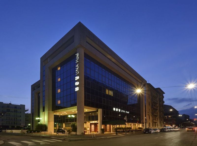 UNAHOTELS Scandinavia Milano - Image 7