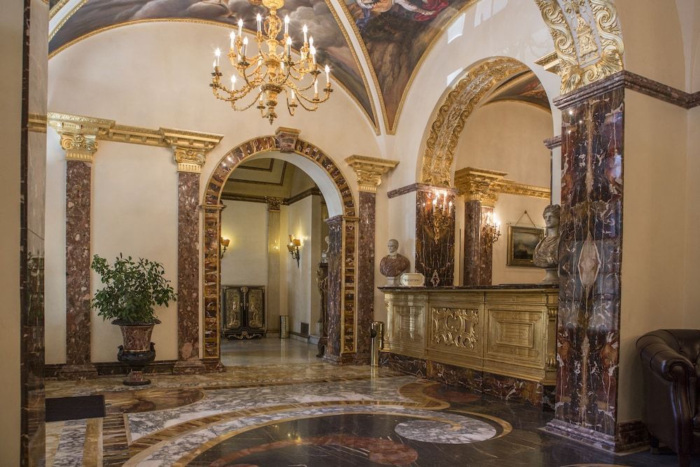 Hotel Des Epoques - Image 1