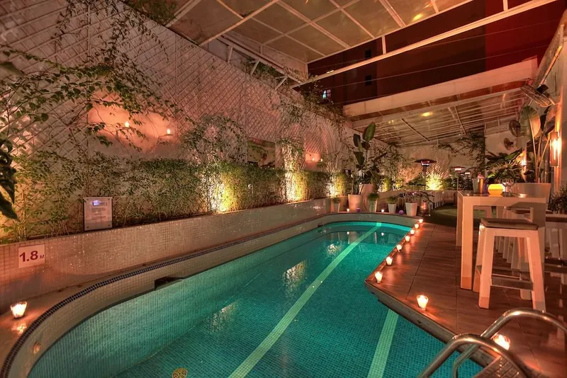 Bab Hotel