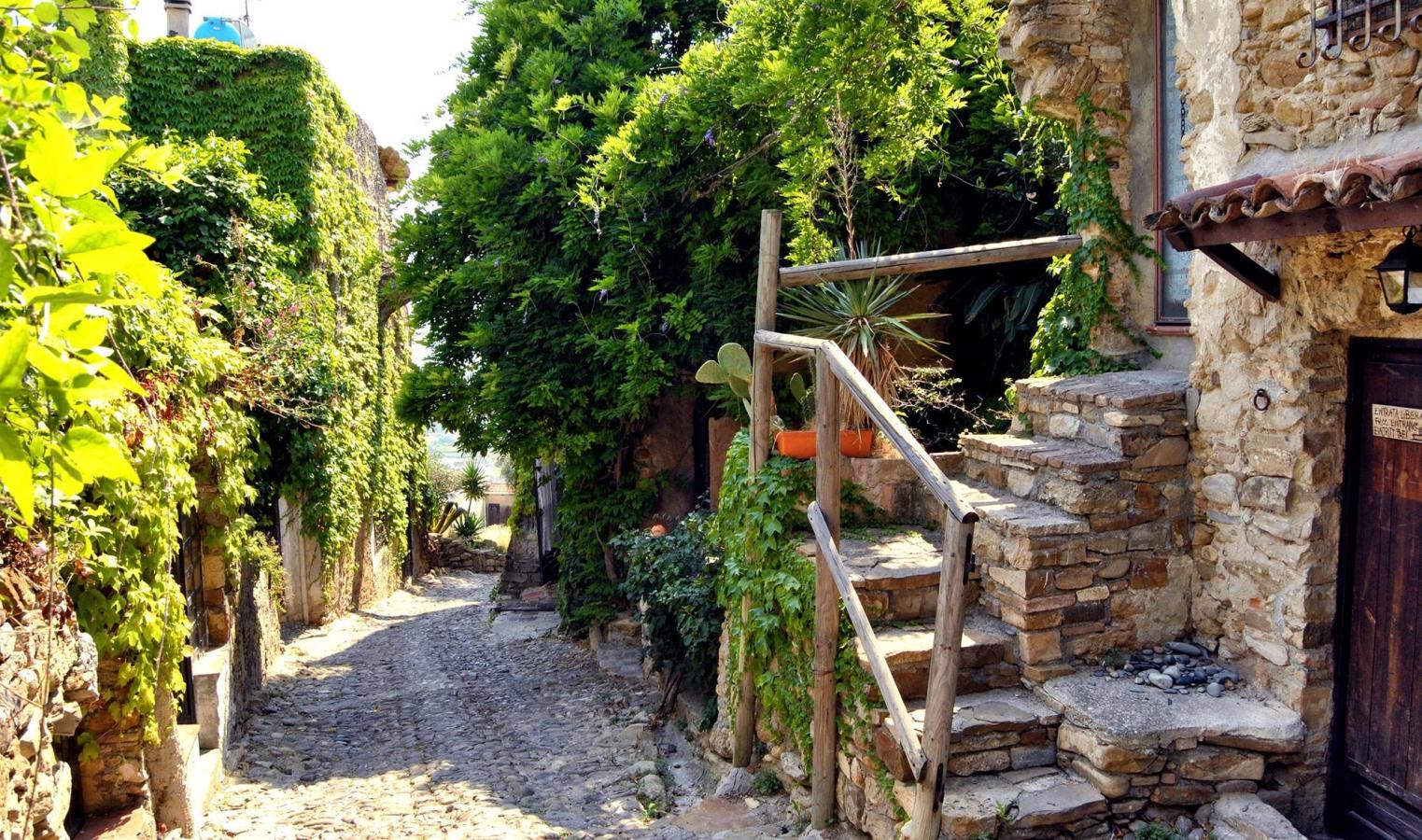 Smal gata i Bussana Vecchia
