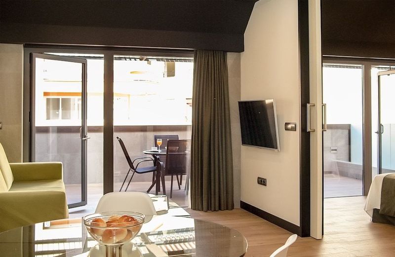 Apartamentos Suites Oficentro Deluxe - Image 9