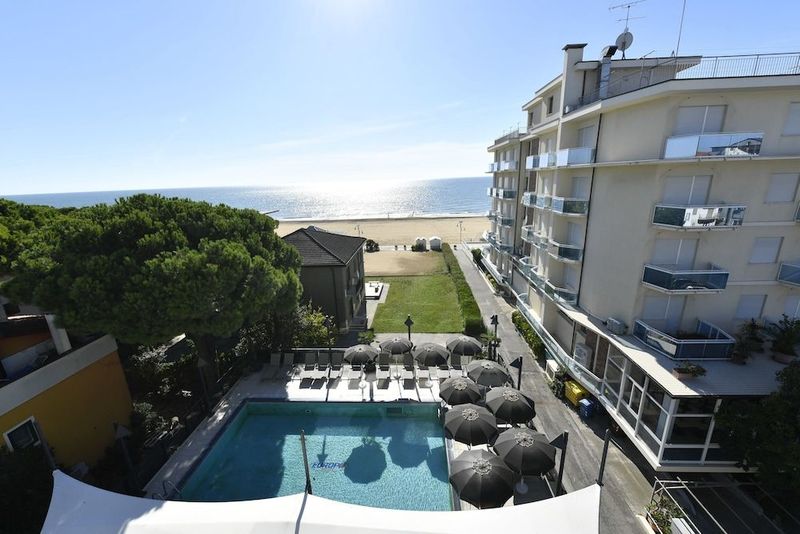 Hotel Europa - Image 7