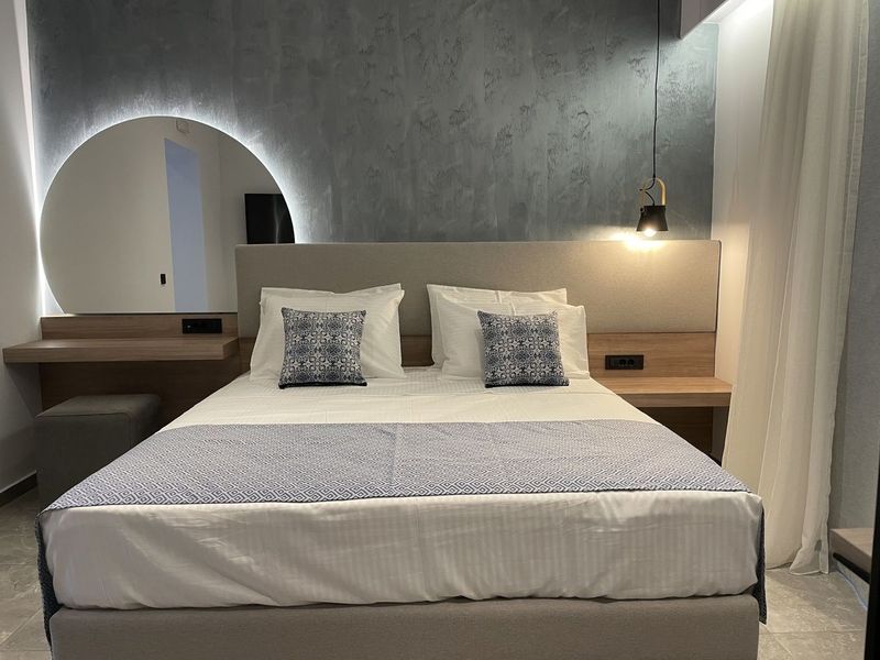 Voula Hotel - Image 8