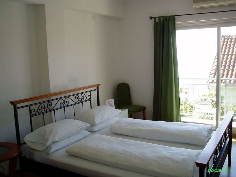 Pink Inn - Image 10