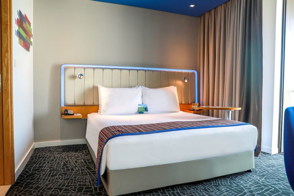 Park Inn by Radisson Abu Dhabi Yas Island - Image 8