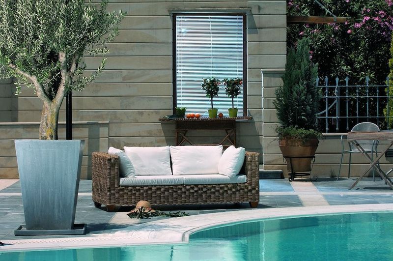 Sun Beach Hotel - Image 1