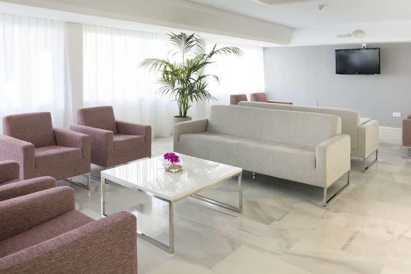 HSM S'Olivera Hotel & Apartments - Image 6