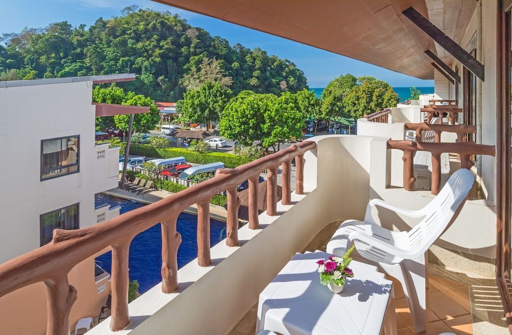 Srisuksant Resort - Image 3
