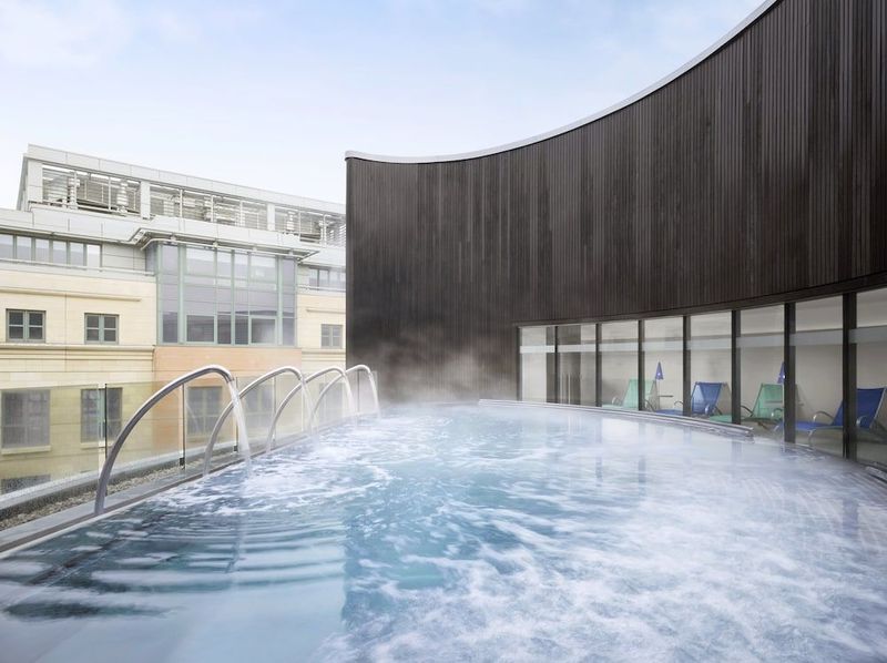 Sheraton Grand Hotel & Spa, Edinburgh - Image 4