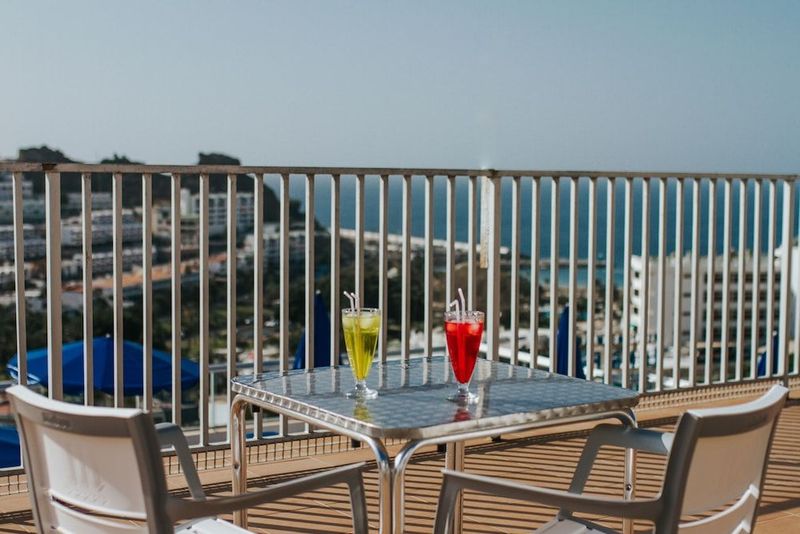 Apartamentos Servatur Montebello - Image 10