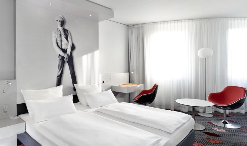 Park Plaza Berlin - Image 6