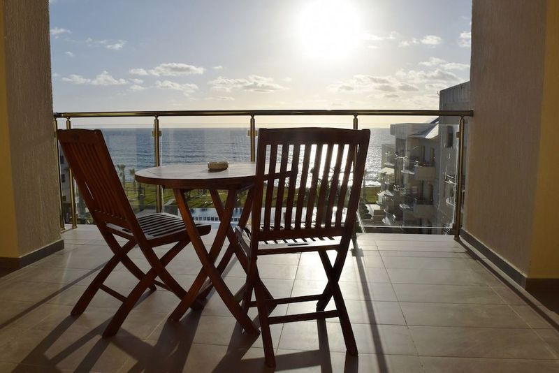 Capital Coast Resort & Spa - Image 5