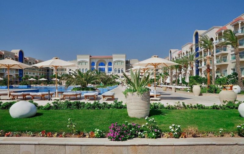 Premier Le Reve Hotel & Spa - Image 8