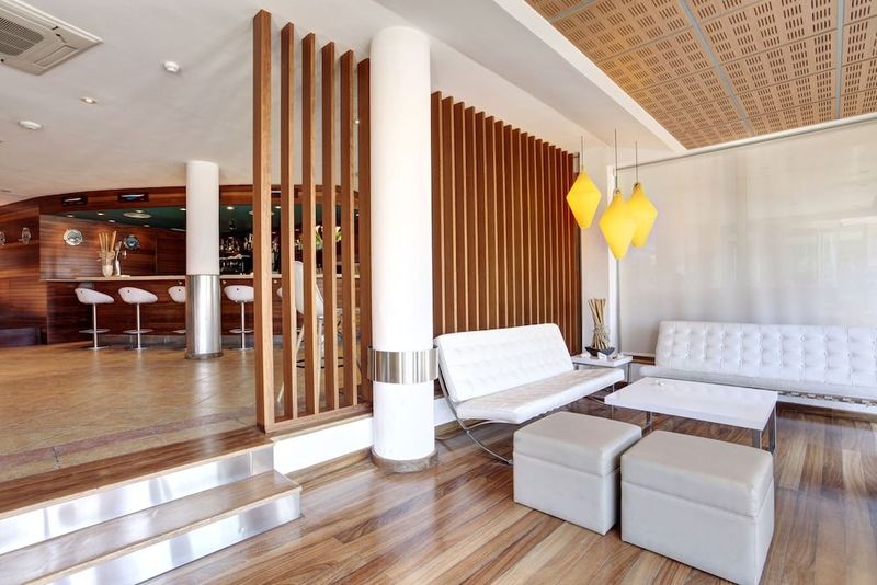 Costa Azul - Image 9