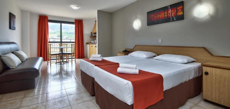 Luna Holiday Complex - Image 2
