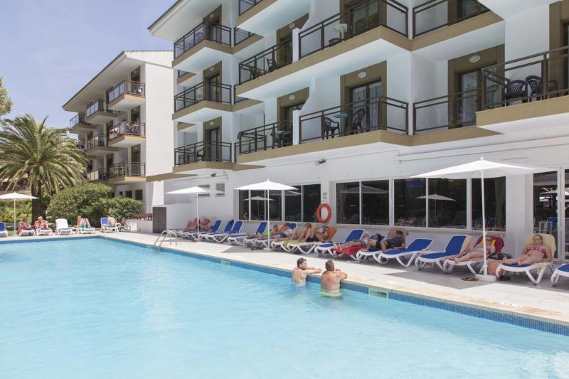 Guya Wave Hotel - Image 5