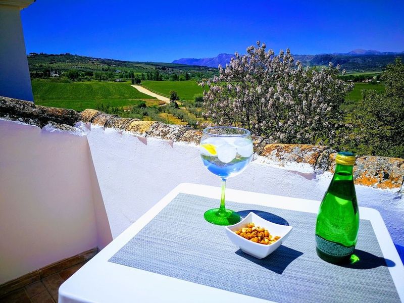 Hotel Ronda Moments - Image 2