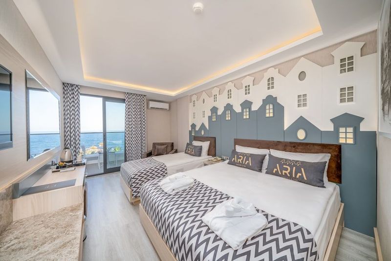Aria Resort & Spa - Image 4