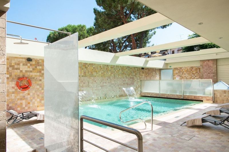 Hotel Grifone Firenze - Image 1