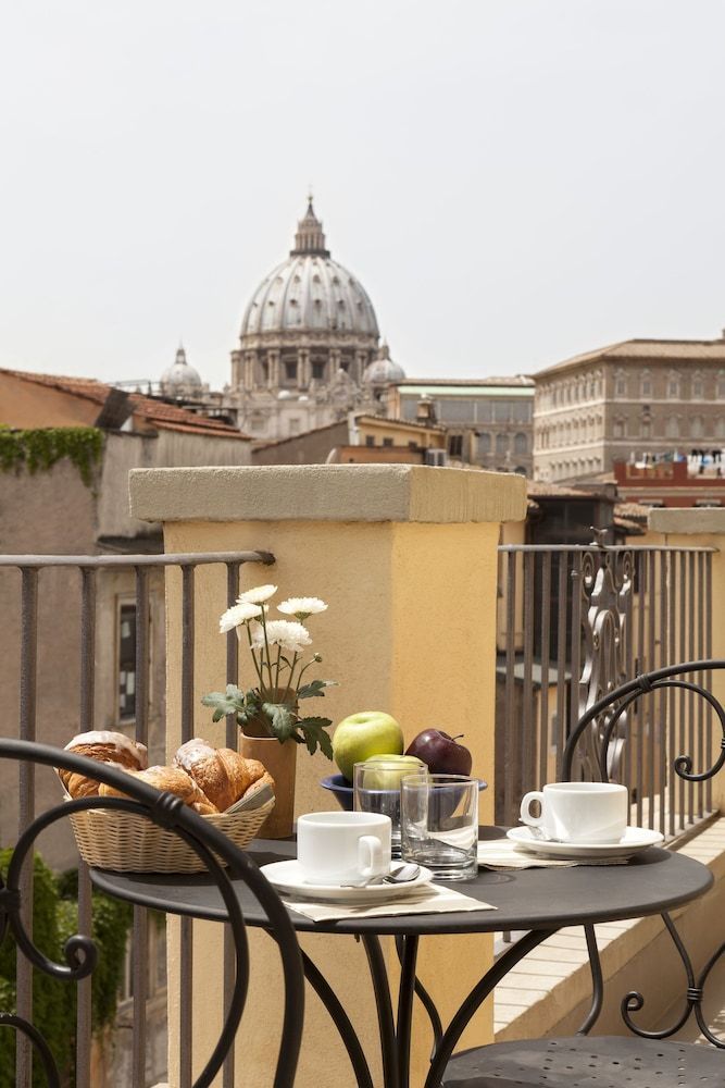 Hotellbilder av Trianon Residence Borgo Pio - nummer 1 av 10