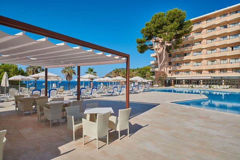 Grupotel Playa Camp de Mar - Image 4