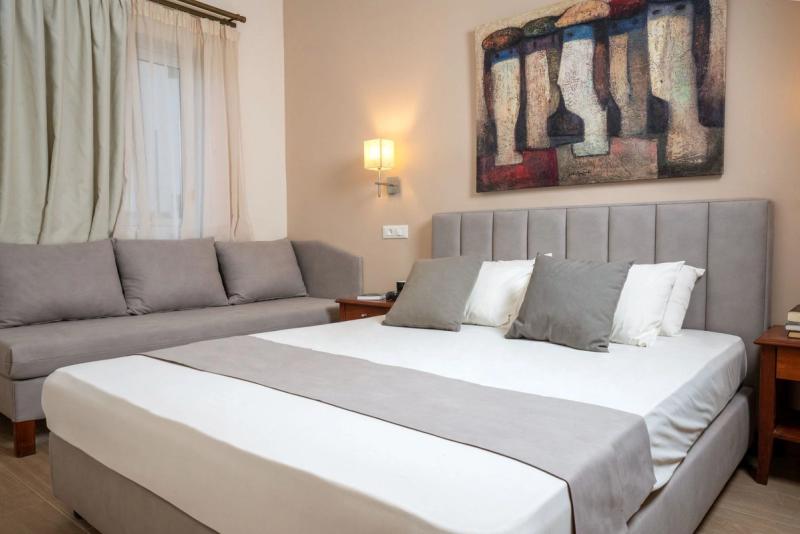 Philoxenia Hotel & Spa - Image 4