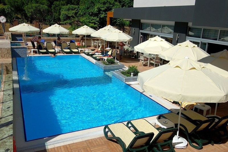 Hatipoglu Beach Hotel - Image 4