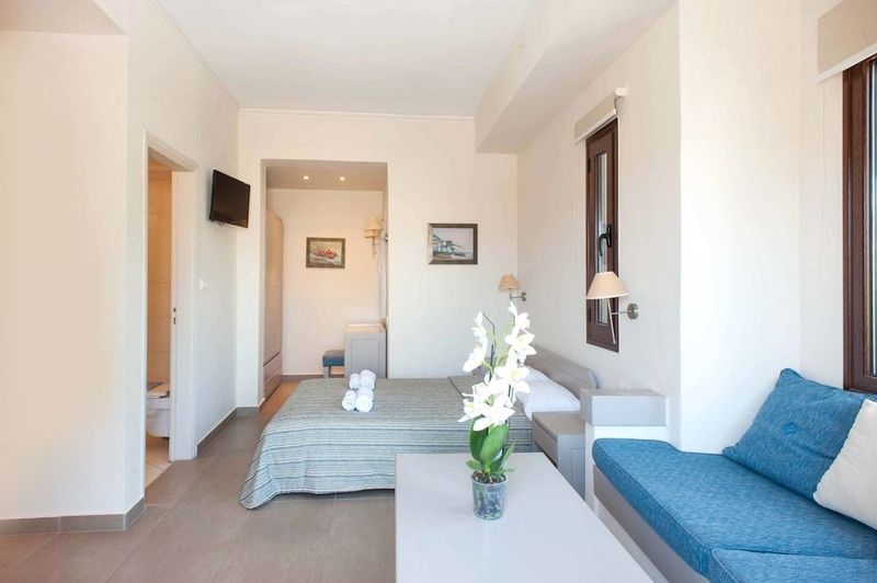 Frideriki Studios & Apartments - Image 3