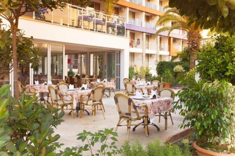 Hotel Gardenia - Image 8