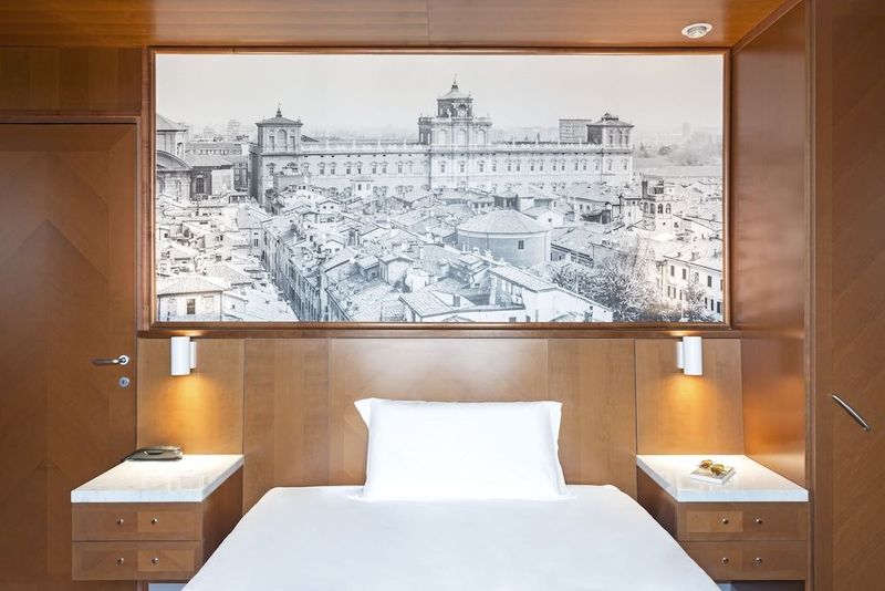 B&B Hotel Modena - Image 8