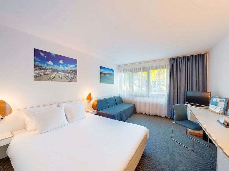Novotel Poznan Malta - Image 8