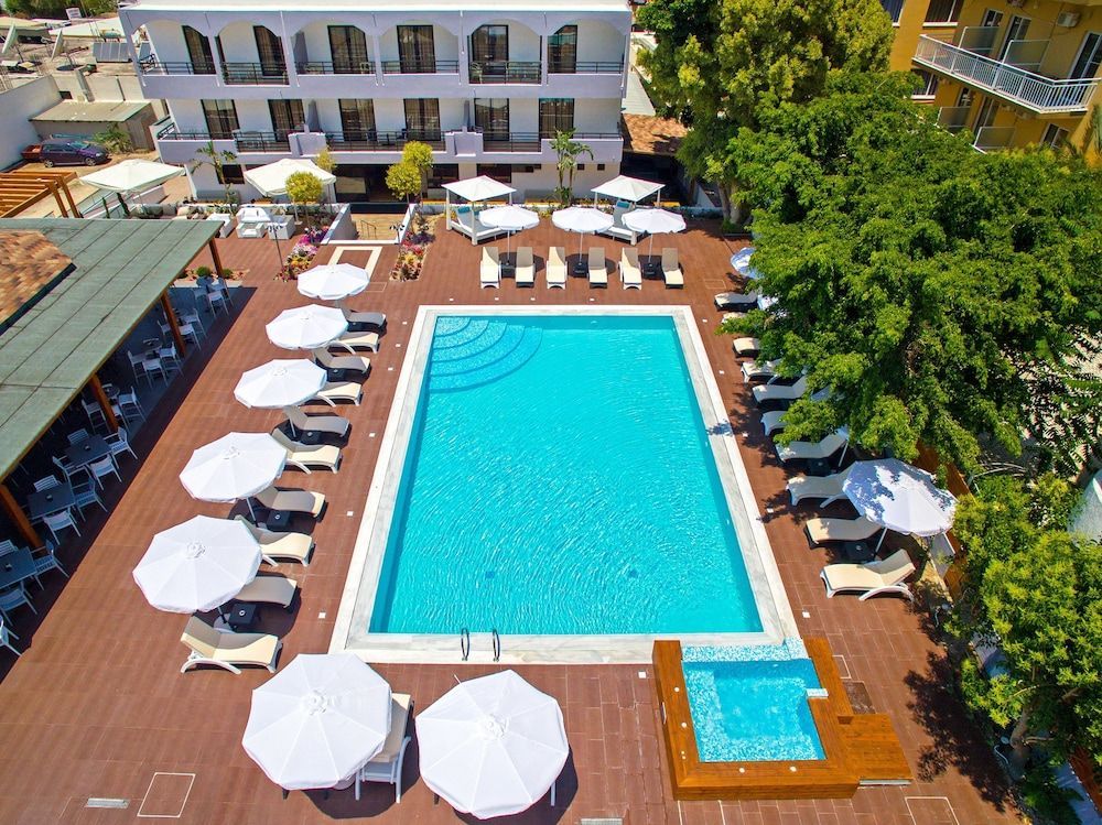 Sunny Days Hotel - Image 5