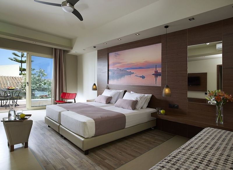 Elotis Suites - Image 10