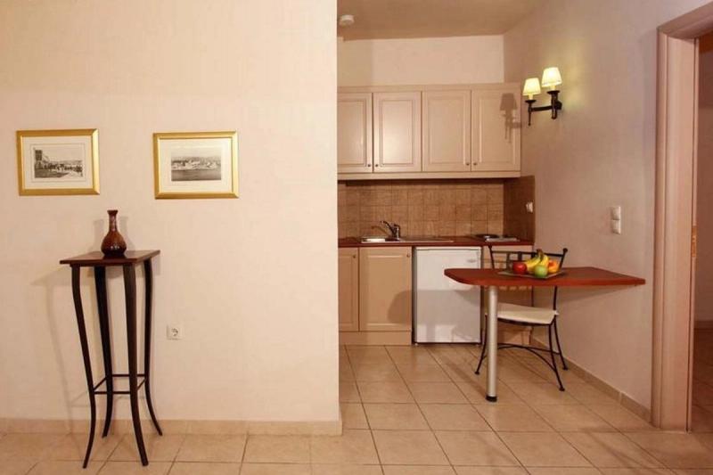 Lambrinos Suites - Image 3