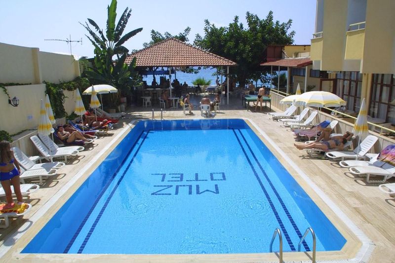 Muz Hotel - Image 8